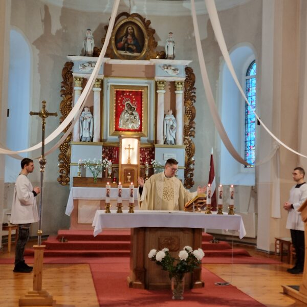 Ziemassvētki 25.12.2025.